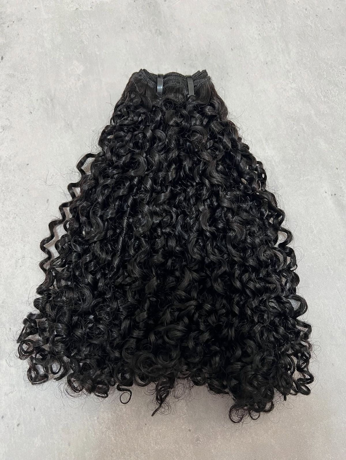 Signature Curly Bundles